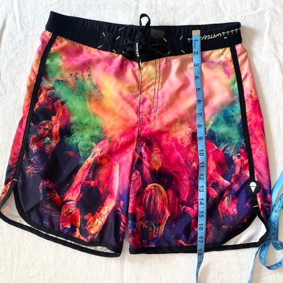69 SLAM Men’s Graphic Print Board Shorts - Picture 3 of 9